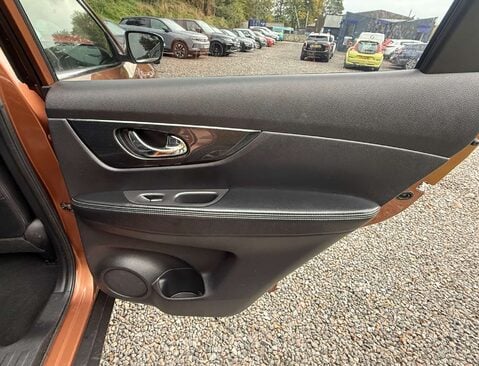 Nissan X-Trail 1.6 X-Trail Tekna dCi 4x4 4WD 5dr 44