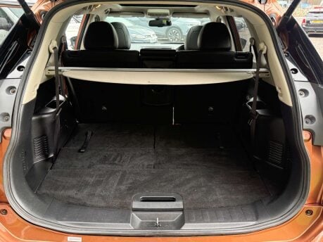 Nissan X-Trail 1.6 X-Trail Tekna dCi 4x4 4WD 5dr 42