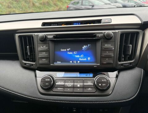 Toyota Rav4 2.0 RAV4 Invincible VVT-I CVT 4WD 5dr 41