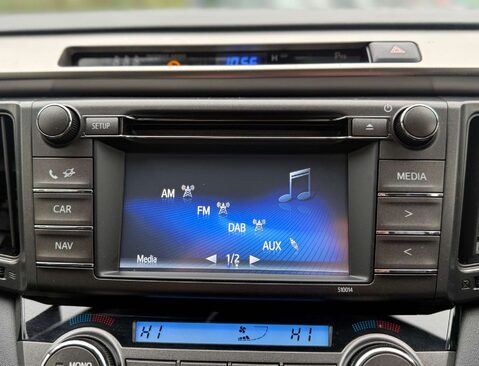 Toyota Rav4 2.0 RAV4 Invincible VVT-I CVT 4WD 5dr 37