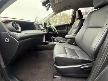 Toyota Rav4 2.0 RAV4 Invincible VVT-I CVT 4WD 5dr 24