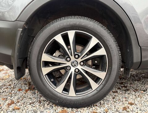 Toyota Rav4 2.0 RAV4 Invincible VVT-I CVT 4WD 5dr 9