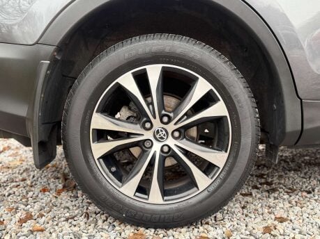 Toyota Rav4 2.0 RAV4 Invincible VVT-I CVT 4WD 5dr 9