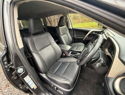 Toyota Rav4 2.0 RAV4 Invincible VVT-I CVT 4WD 5dr 29