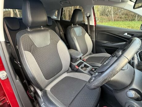 Vauxhall Grandland X 1.2 Grandland X SRi Nav T 5dr 19