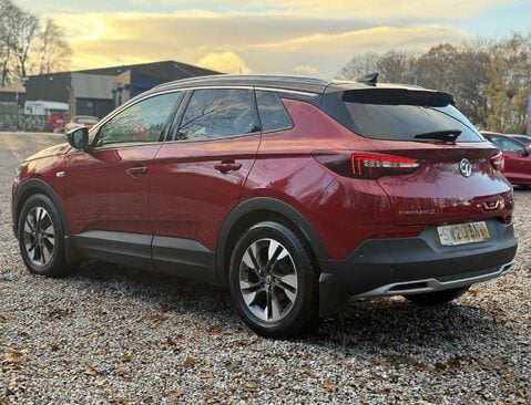 Vauxhall Grandland X 1.2 Grandland X SRi Nav T 5dr 5