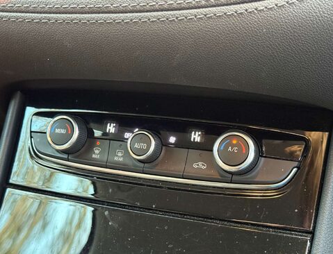 Vauxhall Grandland X 1.2 Grandland X SRi Nav T 5dr 11