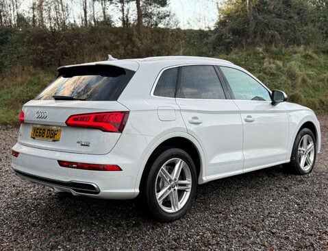 Audi Q5 2.0 Q5 S Line TDI Quattro Semi-Auto 4WD 5dr 3