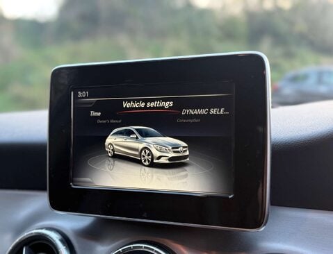 Mercedes-Benz CLA Class 2.1 CLA 220 D AMG Line Auto 5dr 19