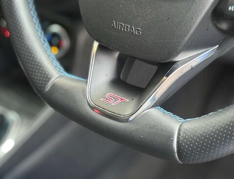 Ford Fiesta 1.5 Fiesta ST Edition T 3dr 42