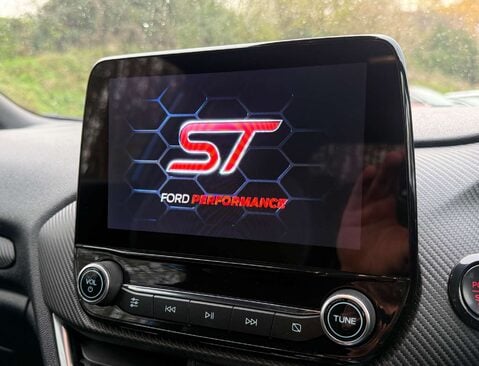 Ford Fiesta 1.5 Fiesta ST Edition T 3dr 27