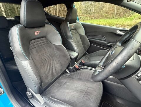Ford Fiesta 1.5 Fiesta ST Edition T 3dr 21