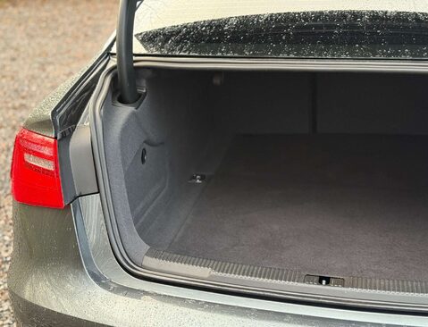 Audi A6 2.0 A6 S Line TDI Ultra 4dr 12