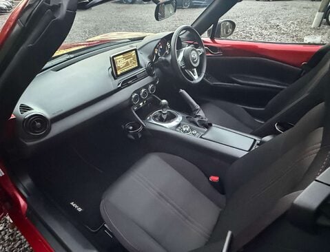 Mazda MX-5 2.0 MX-5 RF SE-L Nav 2dr 19