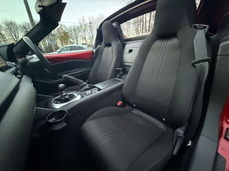Mazda MX-5 2.0 MX-5 RF SE-L Nav 2dr 21