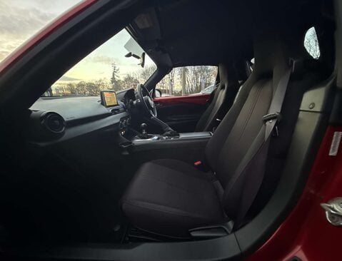 Mazda MX-5 2.0 MX-5 RF SE-L Nav 2dr 39