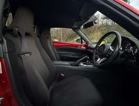 Mazda MX-5 2.0 MX-5 RF SE-L Nav 2dr 36