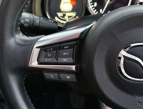 Mazda MX-5 2.0 MX-5 RF SE-L Nav 2dr 33