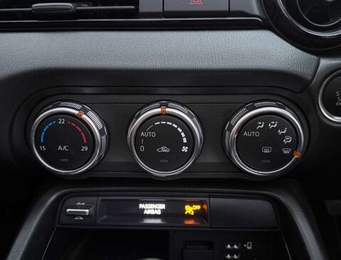 Mazda MX-5 2.0 MX-5 RF SE-L Nav 2dr 30