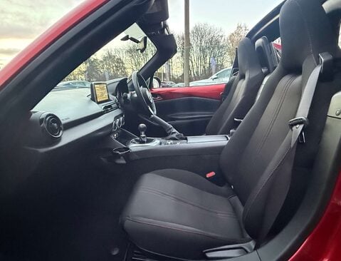Mazda MX-5 2.0 MX-5 RF SE-L Nav 2dr 20