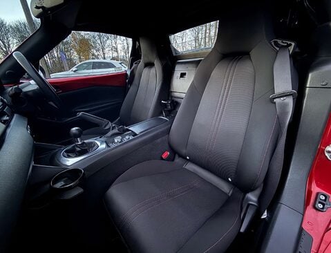 Mazda MX-5 2.0 MX-5 RF SE-L Nav 2dr 40