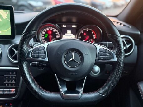 Mercedes-Benz GLA 2.1 GLA 220 AMG Line Executive D 4Matic Auto 4WD 5dr 32