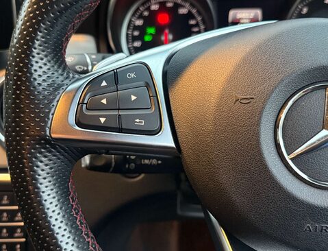 Mercedes-Benz GLA 2.1 GLA 220 AMG Line Executive D 4Matic Auto 4WD 5dr 41