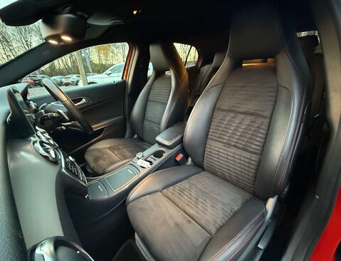 Mercedes-Benz GLA 2.1 GLA 220 AMG Line Executive D 4Matic Auto 4WD 5dr 24