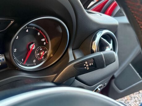 Mercedes-Benz GLA 2.1 GLA 220 AMG Line Executive D 4Matic Auto 4WD 5dr 45