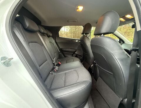 Kia Xceed 1.5 XCeed 3 ISG 5dr 16