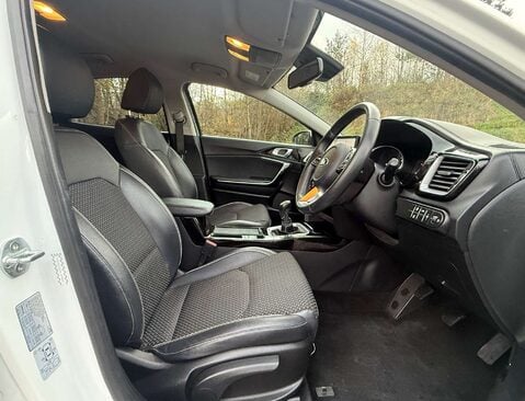 Kia Xceed 1.5 XCeed 3 ISG 5dr 26
