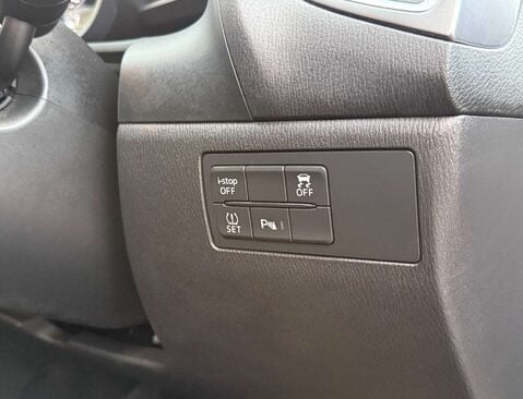 Mazda 3 2.0 Mazda3 Sport Nav 5dr 32
