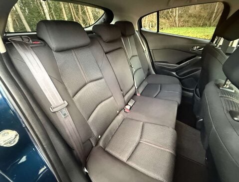 Mazda 3 2.0 Mazda3 Sport Nav 5dr 16
