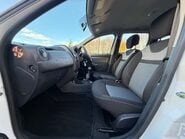 Dacia Duster 1.5 Duster Laureate dCi 4x4 4WD 5dr 22