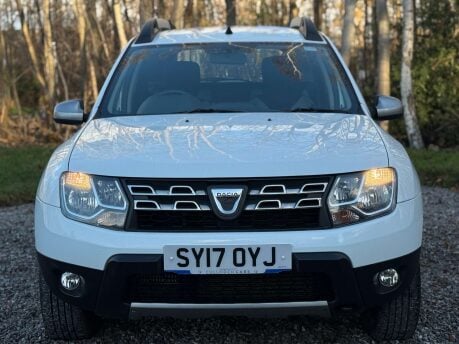 Dacia Duster 1.5 Duster Laureate dCi 4x4 4WD 5dr 8
