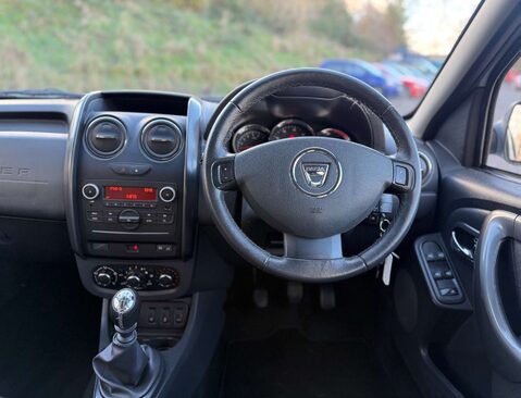 Dacia Duster 1.5 Duster Laureate dCi 4x4 4WD 5dr 29