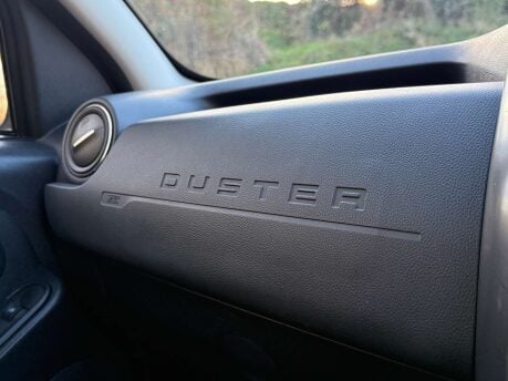 Dacia Duster 1.5 Duster Laureate dCi 4x4 4WD 5dr 39