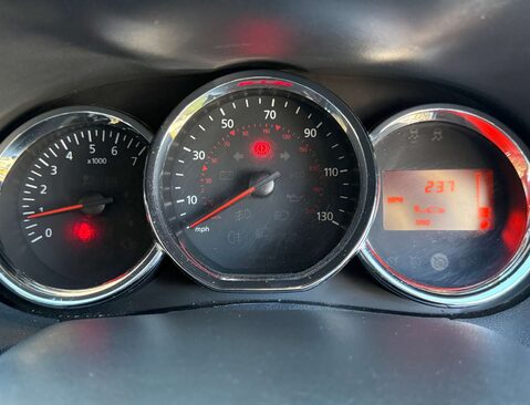 Dacia Duster 1.5 Duster Laureate dCi 4x4 4WD 5dr 33