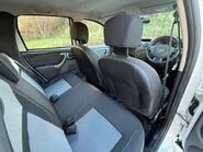 Dacia Duster 1.5 Duster Laureate dCi 4x4 4WD 5dr 15