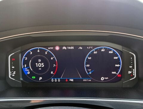 Volkswagen Tiguan 1.5 Tiguan R-Line TSi Semi-Auto 5dr 28