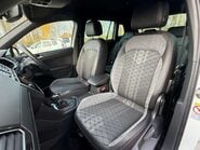 Volkswagen Tiguan 1.5 Tiguan R-Line TSi Semi-Auto 5dr 22