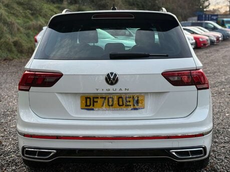 Volkswagen Tiguan 1.5 Tiguan R-Line TSi Semi-Auto 5dr