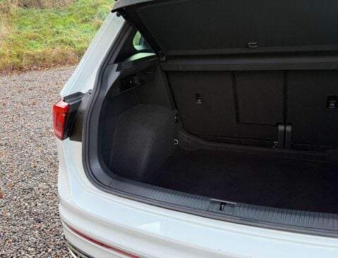 Volkswagen Tiguan 1.5 Tiguan R-Line TSi Semi-Auto 5dr 9
