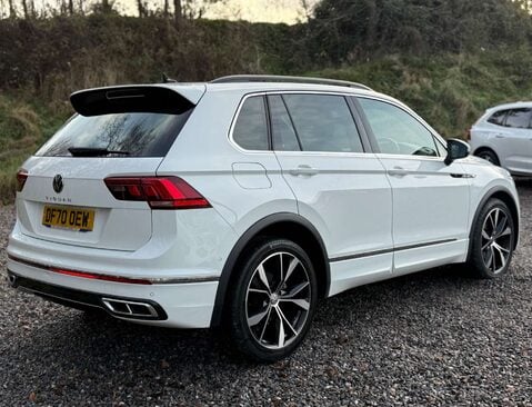 Volkswagen Tiguan 1.5 Tiguan R-Line TSi Semi-Auto 5dr 3