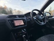 Volkswagen Tiguan 1.5 Tiguan R-Line TSi Semi-Auto 5dr 23