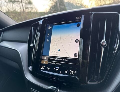 Volvo XC60 2.0 XC60 R-Design D4 AWD 4WD 5dr 21