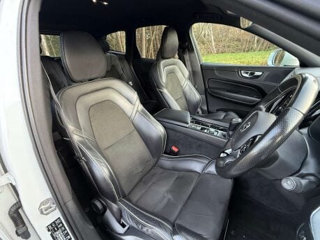 Volvo XC60 2.0 XC60 R-Design D4 AWD 4WD 5dr 13