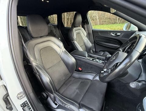 Volvo XC60 2.0 XC60 R-Design D4 AWD 4WD 5dr 13