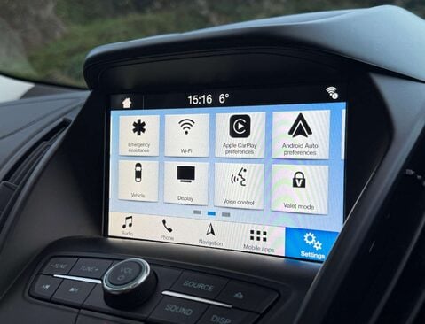 Ford Kuga 2.0 Kuga Vignale TDCi 4x4 Auto 4WD 5dr 15