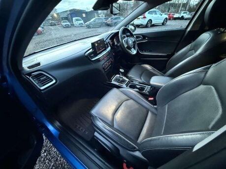 Kia Ceed 1.4 Ceed First Edition ISG 5dr 21